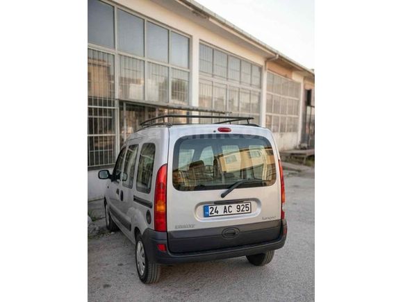 Sahibinden Renault Kangoo Multix 1.5 dCi Authentique 2005 Model 