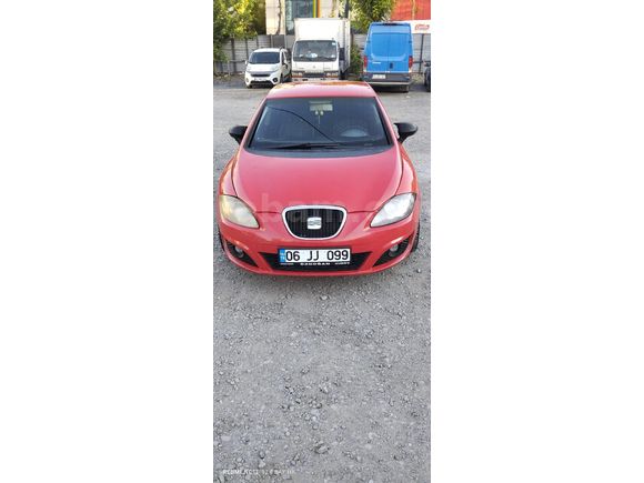 Sahibinden Seat Leon 1.6 Style 2009 Model  290.000 km Kırmızı