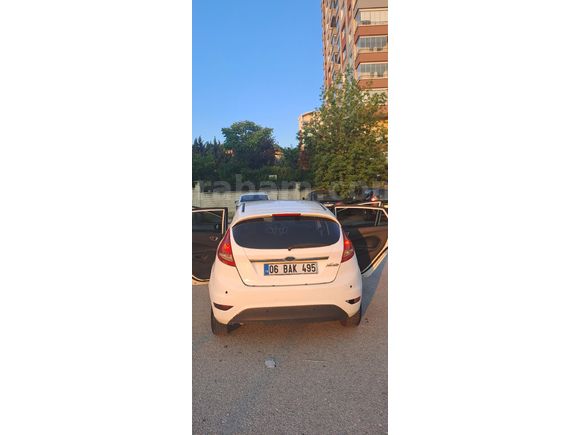 Sahibinden Ford Fiesta 1.4 TDCi Titanium 2012 Model