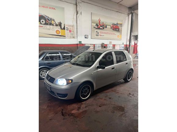 Sahibinden Fiat Punto 1.3 Multijet Dynamic 2005 Model 