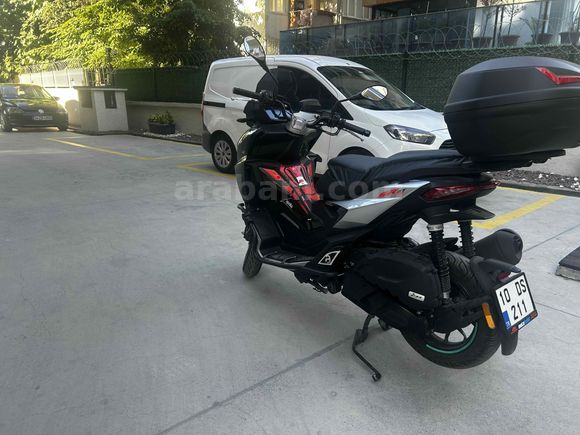 Sahibinden Aprilia SR GT 200 İstanbul