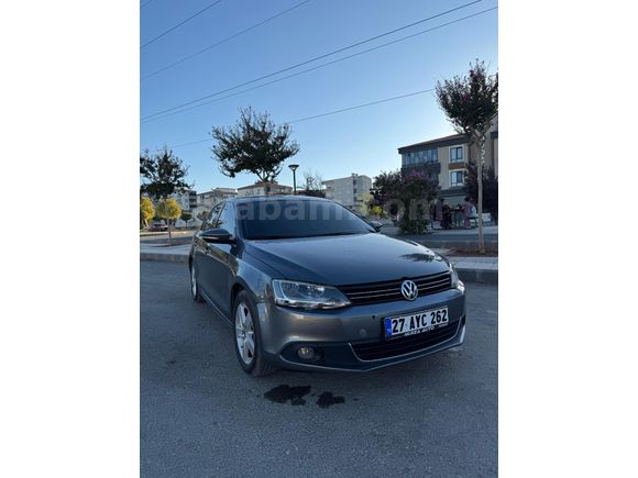 Sahibinden Volkswagen Jetta 1.6 TDi Highline 2012 Model