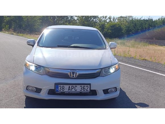 Sahibinden Honda Civic 1.6i VTEC Dream 2012 Model Fb7