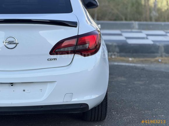 ENS/ OPEL ASTRA 1.6 CDTI SEDAN EDİTİON 140.000 KM