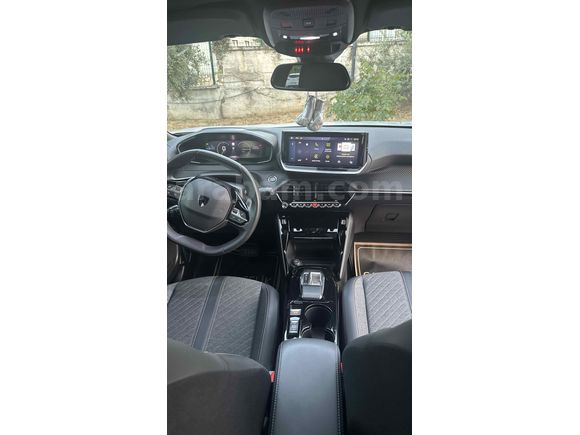 Sahibinden Peugeot e-2008 Allure 2024 Model 