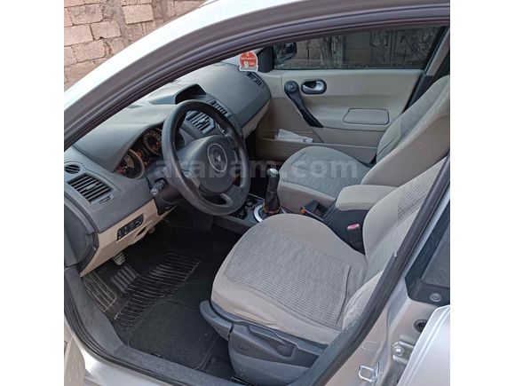 Sahibinden Renault Megane 1.6 Expression 2009 Model Mardin