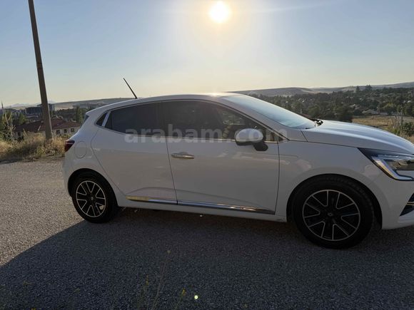 Sahibinden Renault Clio 1.0 SCe Joy 2022 Model 