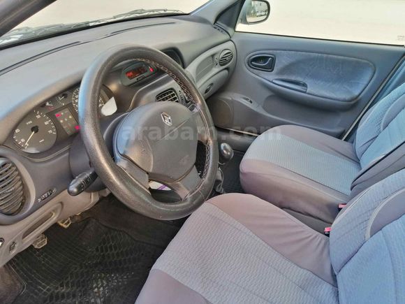 Sahibinden Renault Megane 1.6 RTE 2001 Model 