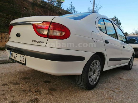 Sahibinden Renault Megane 1.6 RTE 2001 Model 
