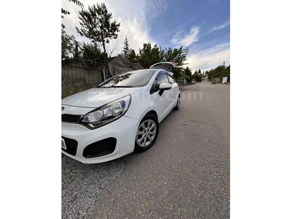 Sahibinden Kia Rio 1.4 CRDi Natty 2014 Model 