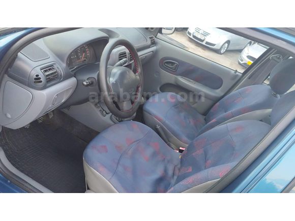 Galeriden Renault Clio 1.4 RNA 2000 Model Samsun