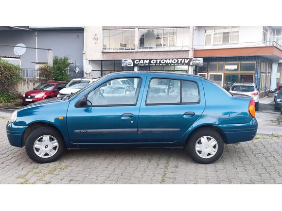 Galeriden Renault Clio 1.4 RNA 2000 Model Samsun