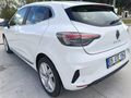 Sahibinden Tramersiz Renault Clio 1.0 TCe Evolution 2025 Model  32.500 km Beyaz