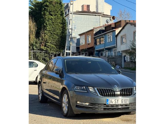 Sahibinden Skoda Octavia 1.6 TDI Style 2017 Model