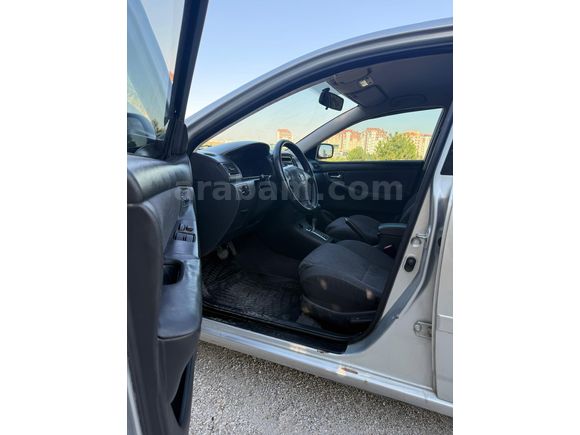 Galeriden Toyota Corolla 1.6 Terra 2004 Model Konya