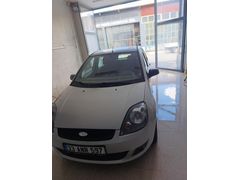 Sahibinden Ford Fiesta 1.4 TDCi Comfort 2006 Model