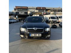 Sahibinden Skoda SuperB 1.4 TSI Comfort 2010 Model  305.000 km Siyah