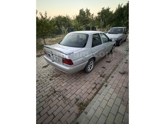 Sahibinden Ford Escort 1.8 CLX 1996 Model Elazığ