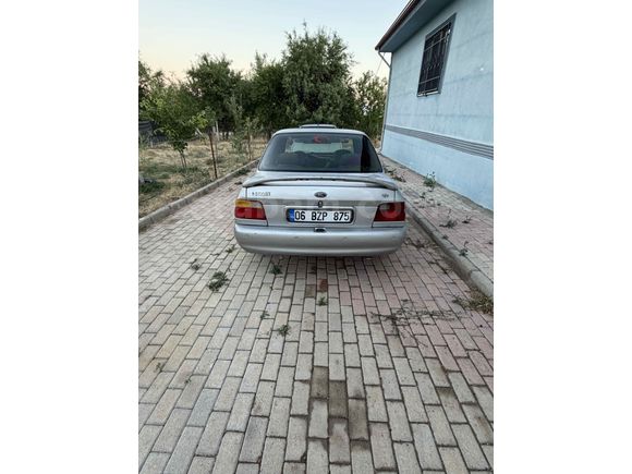 Sahibinden Ford Escort 1.8 CLX 1996 Model Elazığ