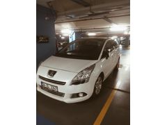 Sahibinden Peugeot 5008 1.6 HDi Premium 2011 Model İstanbul 220.000 km Beyaz