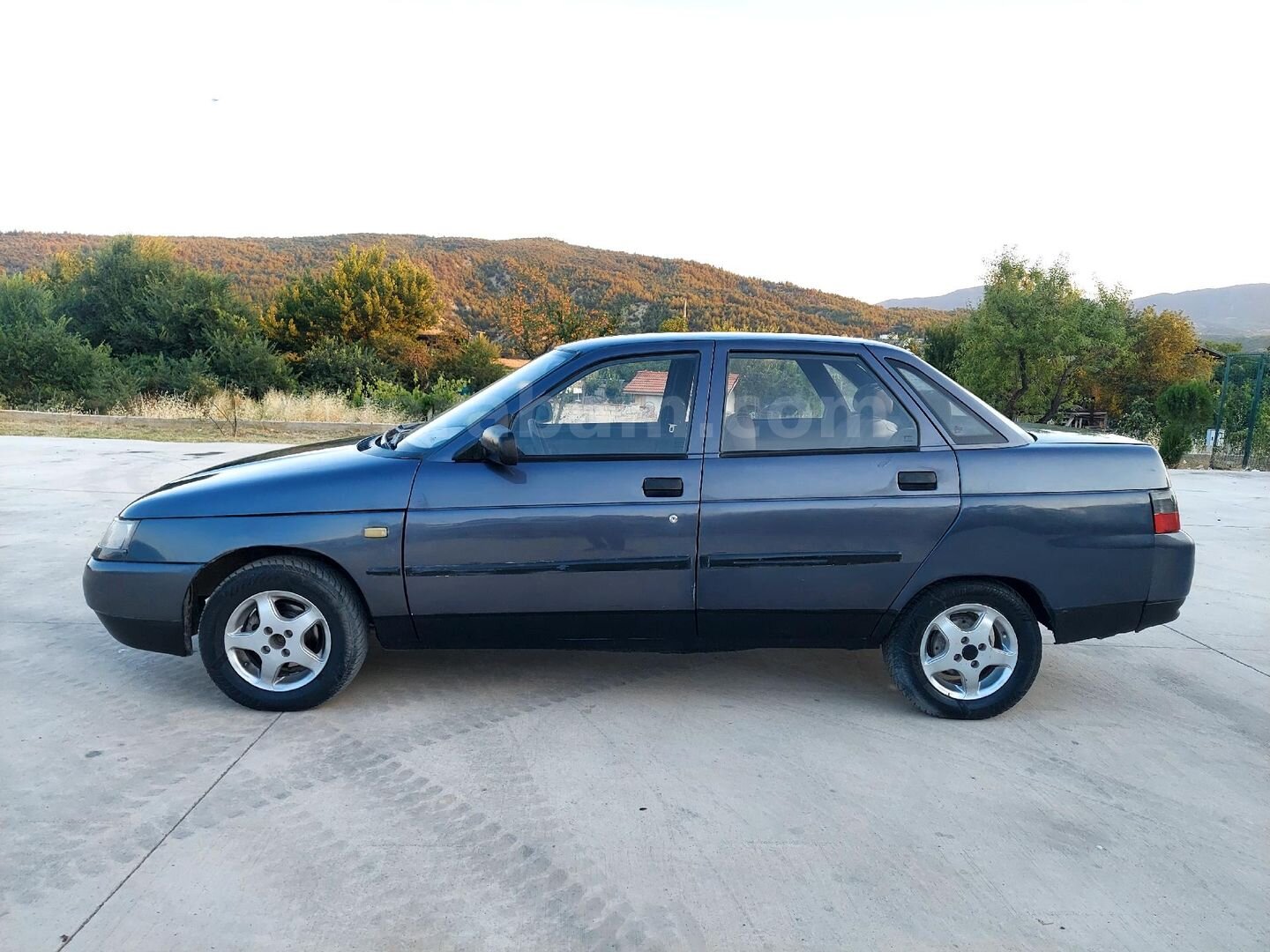Sahibinden Lada Vega 1.5 2000 Model Çorum 320.000 km Mor 3