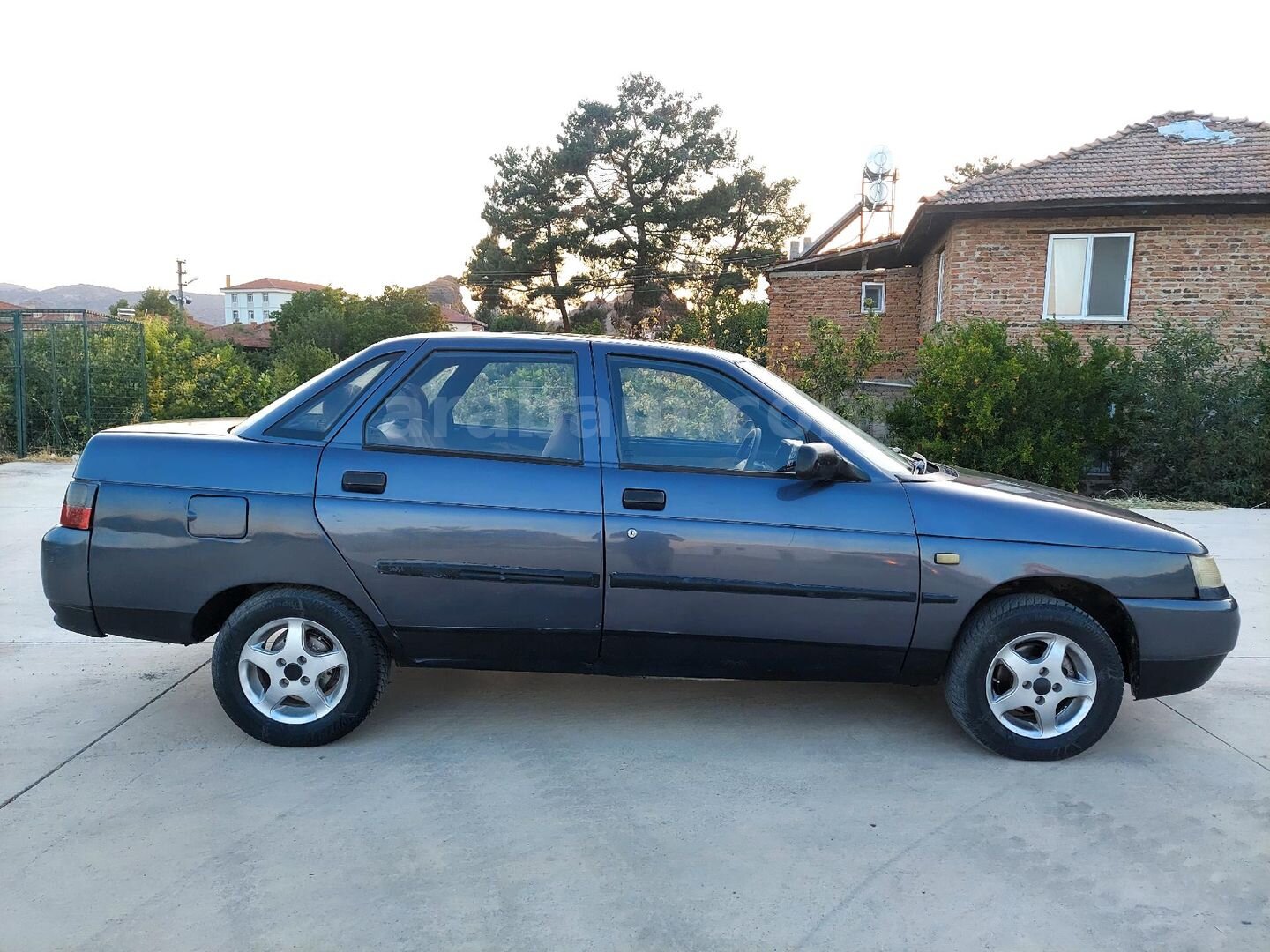 Sahibinden Lada Vega 1.5 2000 Model Çorum 320.000 km Mor 4