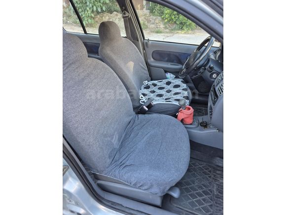 Sahibinden Renault Clio 1.4 2001 Model