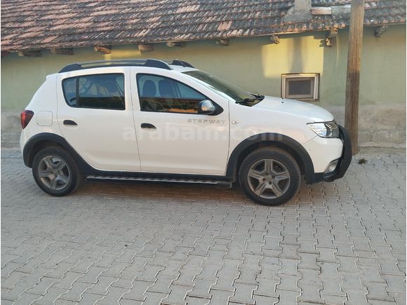 Sahibinden Dacia Sandero 0.9 TCe Stepway 2019 Model