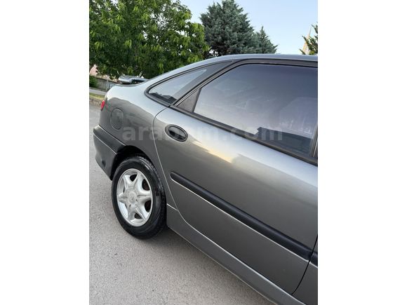 Sahibinden Renault Laguna 2.0 RXE 1998 Model