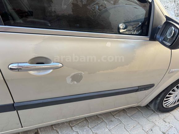 Sahibinden Renault Megane 1.4 Authentique 2006 Model 