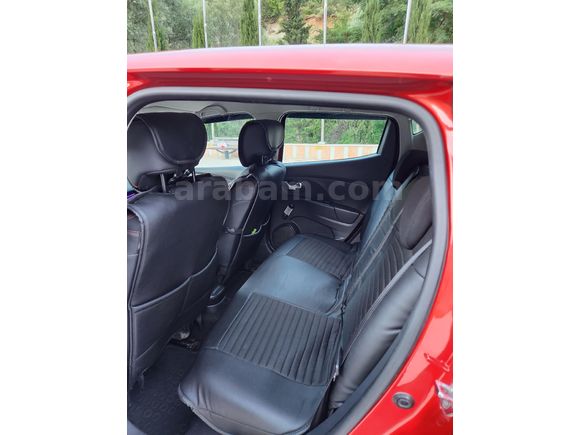 Sahibinden Renault Clio 1.2 Joy 2014 Model