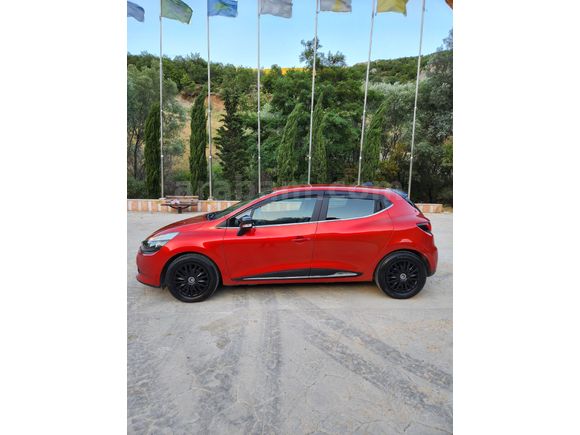 Sahibinden Renault Clio 1.2 Joy 2014 Model