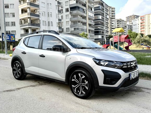Sahibinden Dacia Sandero Stepway 1.0 Tce Essential 2023 Model 