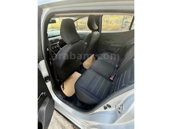 Sahibinden Dacia Sandero Stepway 1.0 Tce Essential 2023 Model 