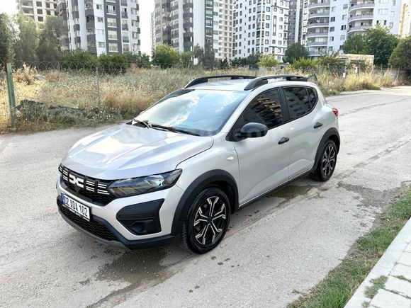 Sahibinden Dacia Sandero Stepway 1.0 Tce Essential 2023 Model 