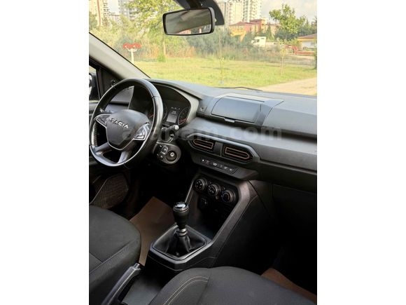 Sahibinden Dacia Sandero Stepway 1.0 Tce Essential 2023 Model 