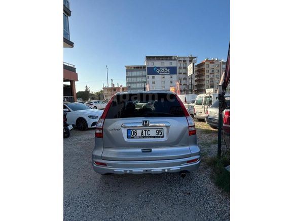 Sahibinden Honda CR-V 2.0i Executive 2012 Model