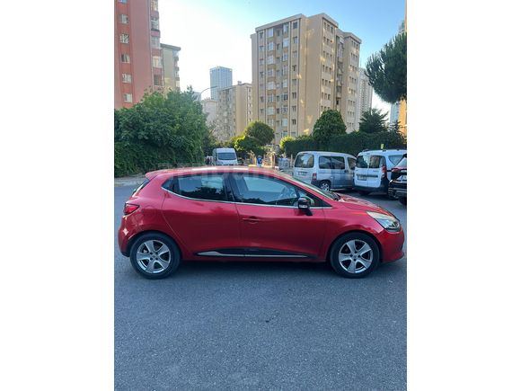 2016 MODEL İCON CLİO 127 BİN KM KIRMIZI