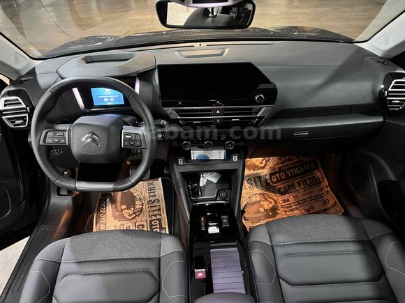 Sahibinden Citroen C4 X 1.2 PureTech Shine 2023 Model 