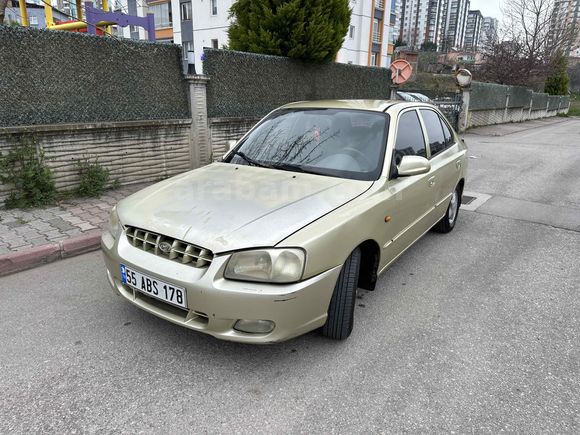 Sahibinden Hyundai Accent 1.5 GLX 2002 Model  242.000 km Sarı