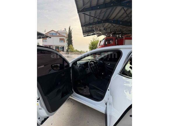 Sahibinden Renault Clio 1.5 dCi Joy 2016 Model  157.000 km Beyaz