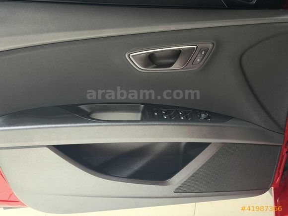 MARKA'DAN 2015 SEAT LEON 1.2 TSİ STYLE BAYRAK KIRMIZI