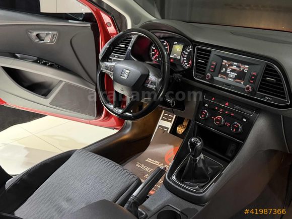 MARKA'DAN 2015 SEAT LEON 1.2 TSİ STYLE BAYRAK KIRMIZI