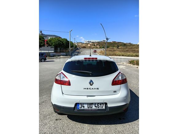 Sahibinden Renault Megane 1.5 dCi Joy 2013 Model