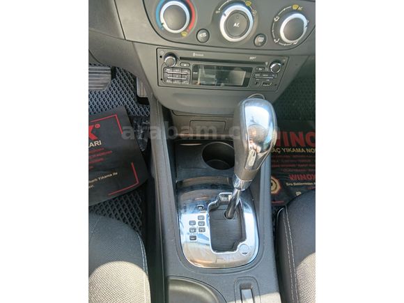 Sahibinden Renault Megane 1.5 dCi Joy 2013 Model
