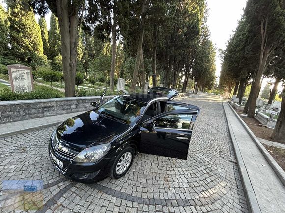 2012 MODEL OPEL ASTRA DİZEL OTOMATİK HARİKA TEMİZLİKTE