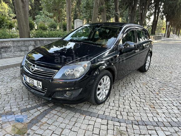 2012 MODEL OPEL ASTRA DİZEL OTOMATİK HARİKA TEMİZLİKTE