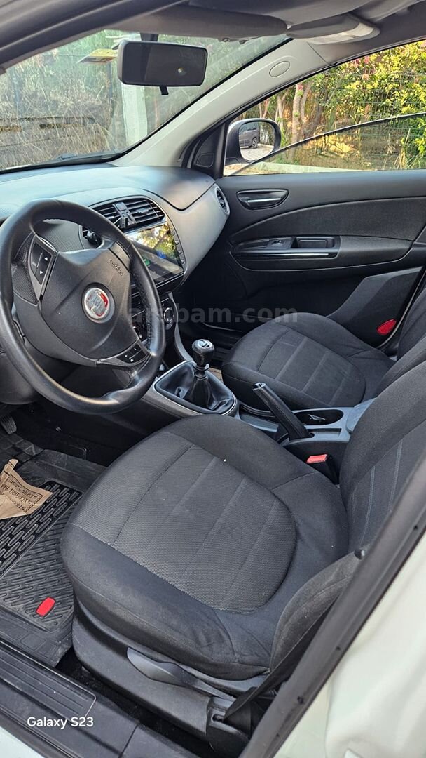 Sahibinden Fiat Bravo 1.4 Active Plus 2011 Model Mersin 133.000 km Beyaz 4