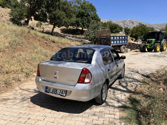 Sahibinden Renault Clio 1.5 dCi Alize 2007 Model  224.145 km Gri