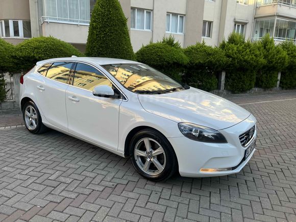 Sahibinden Volvo V40 1.6 D Advance 2013 Model 